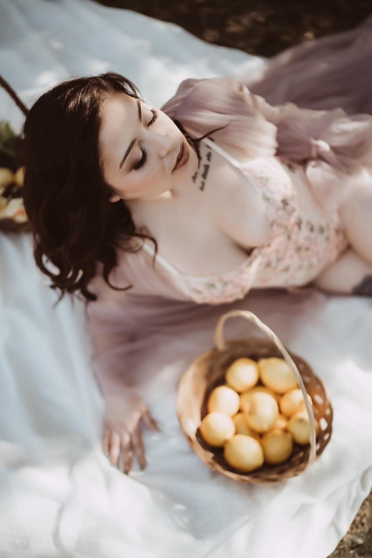 edmonton-boudoir-makeup-photos