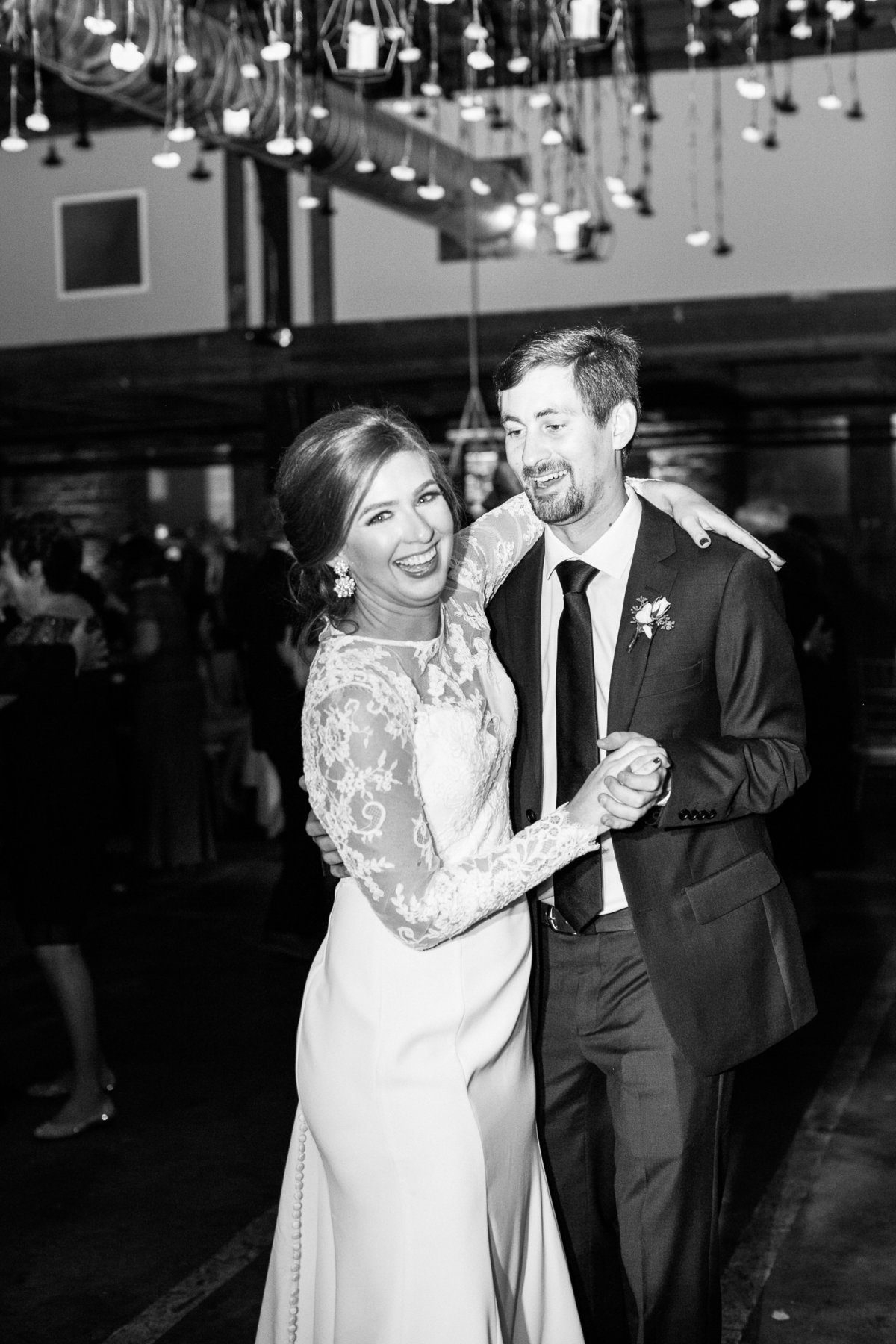 106_Serena & Hunter Wedding_Lindsay Ott Photography