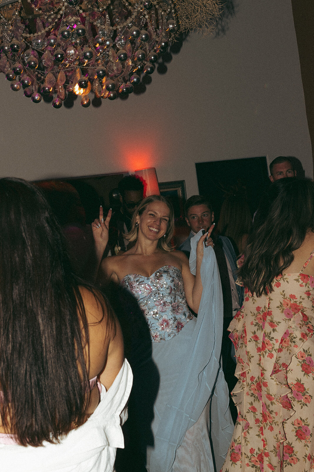 Faye-Fern-Creative-GoldenVibesPhoto-Sacred-Sands-Joshua-Tree-Wedding-Richie-James-Clara-Critchfield-Dance-Party-44