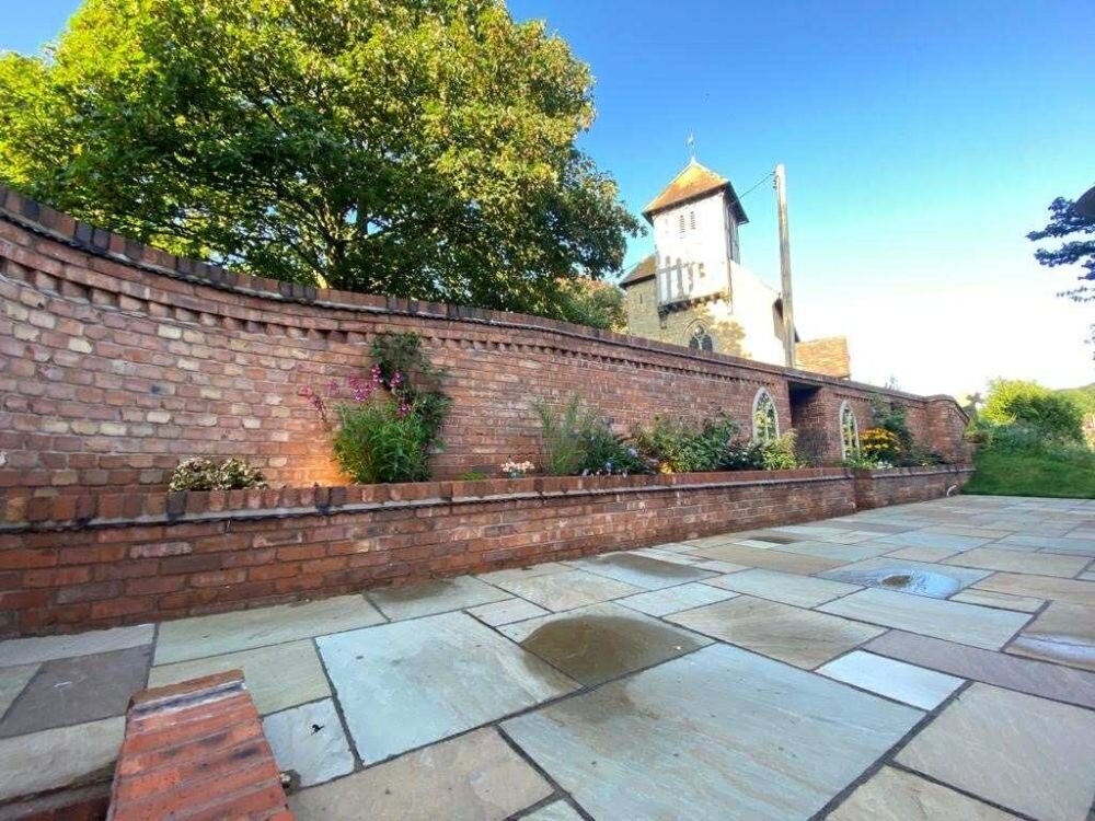 Cottage-wall