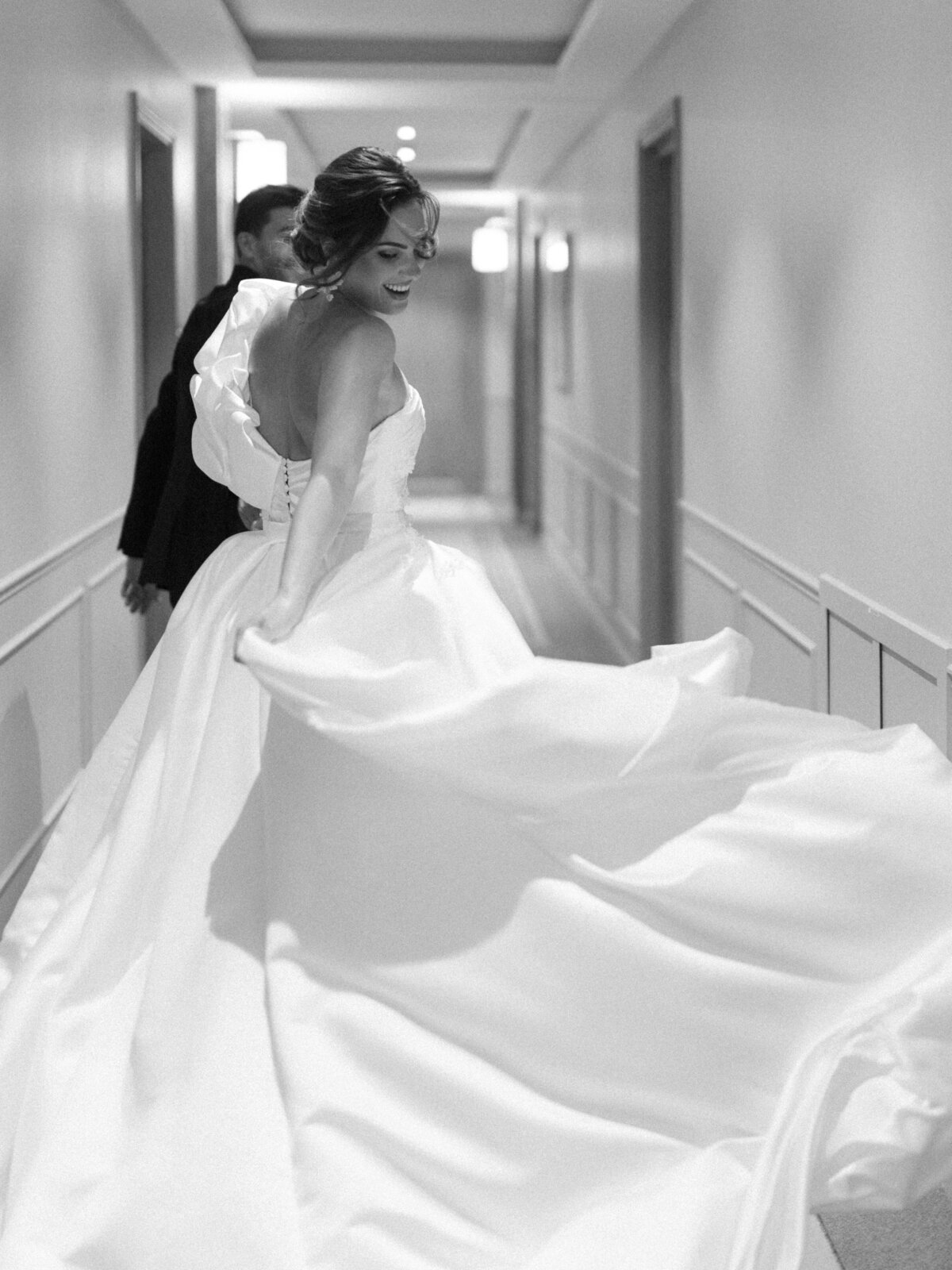 Authentic Wedding Photographer