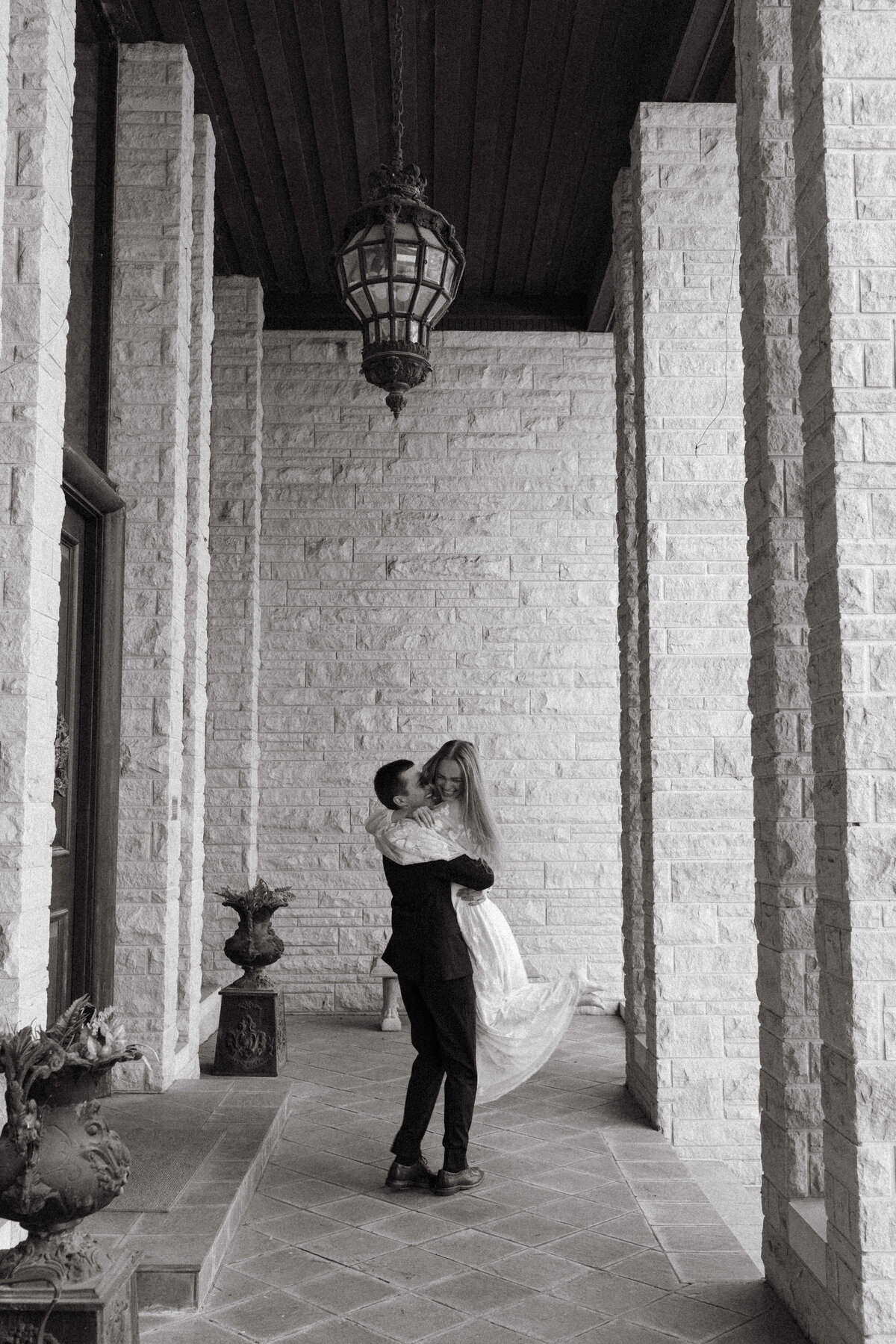 Greystone Estate arkansas editorial venue engagement photos