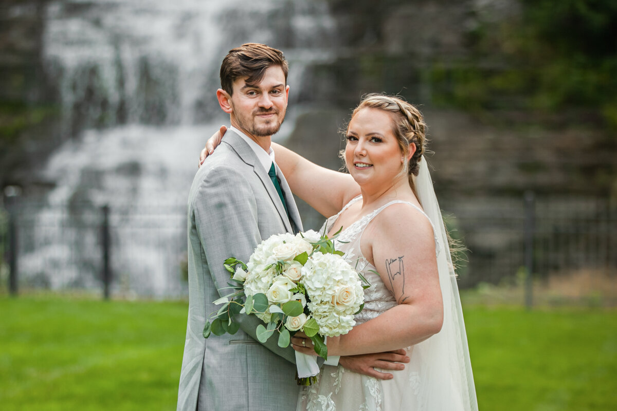 fingerlakes-wedding-photographer-into-memories-tin-barn-brewing-venue-111