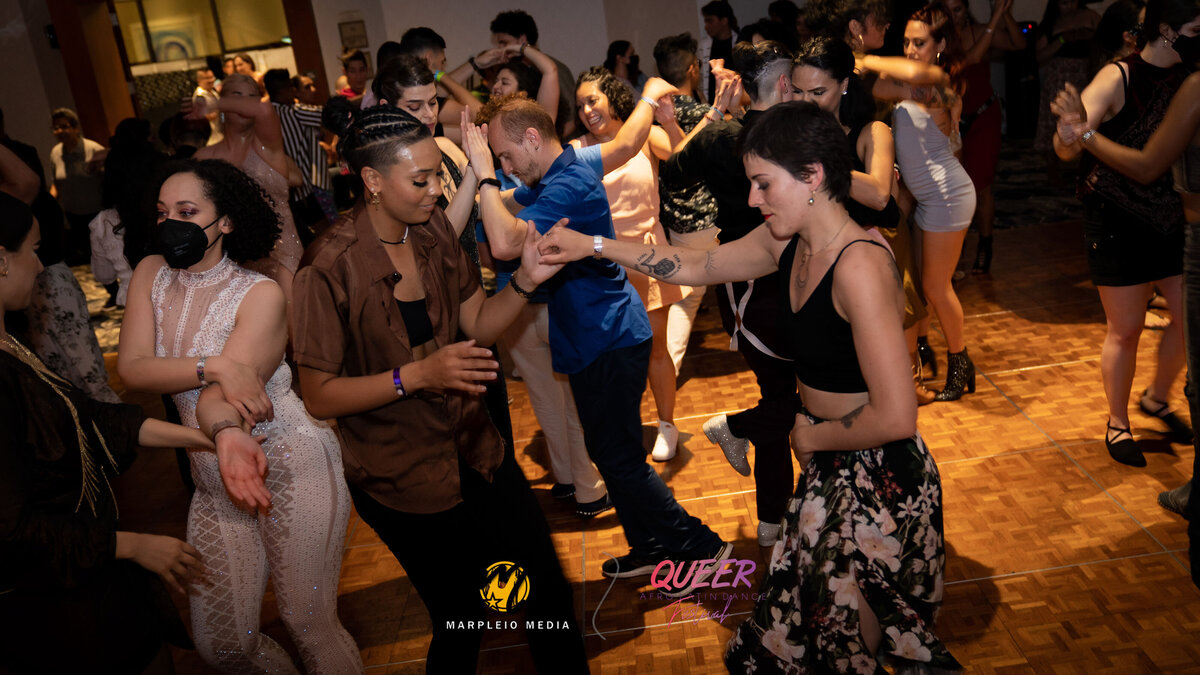 Queer-Afro-Latin-Dance-Festival-Social-DancingNSM04273