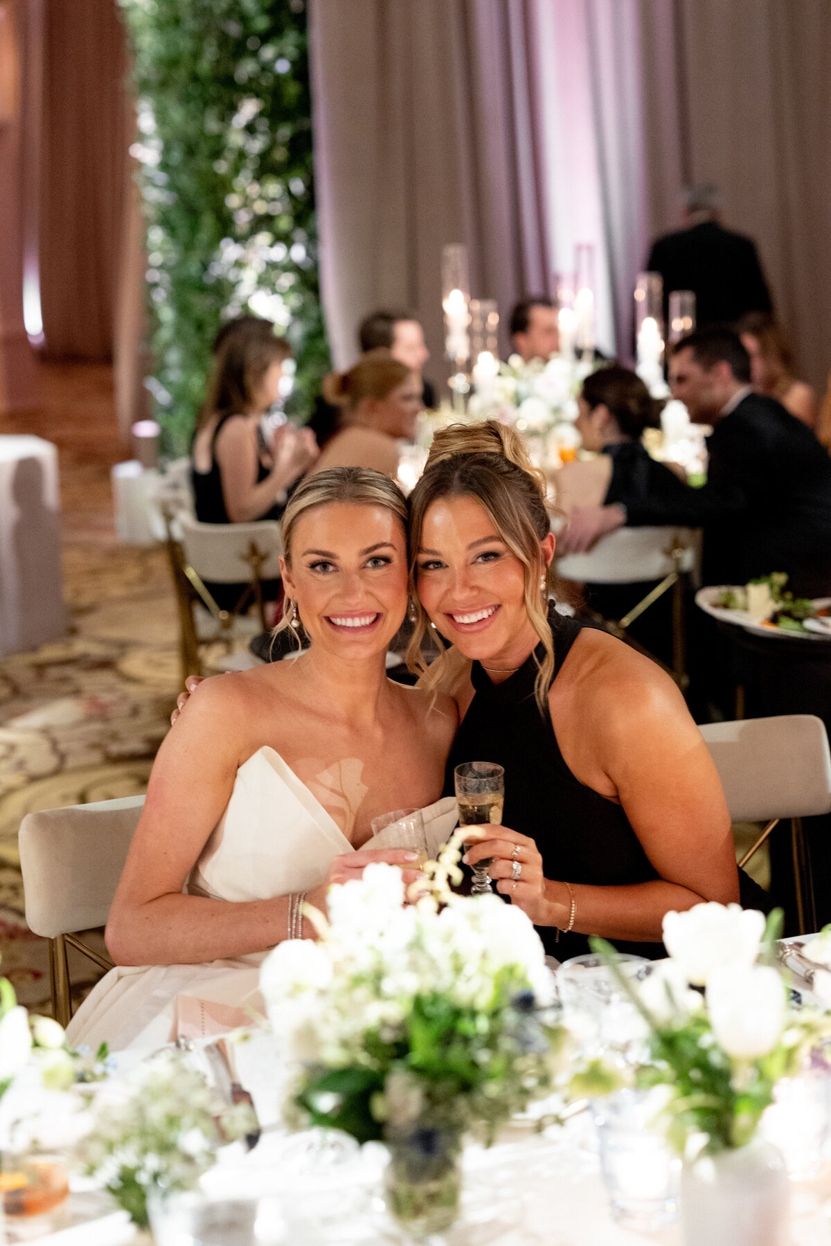 chicago-luxury-winter-wedding-at-old-st-pats-112