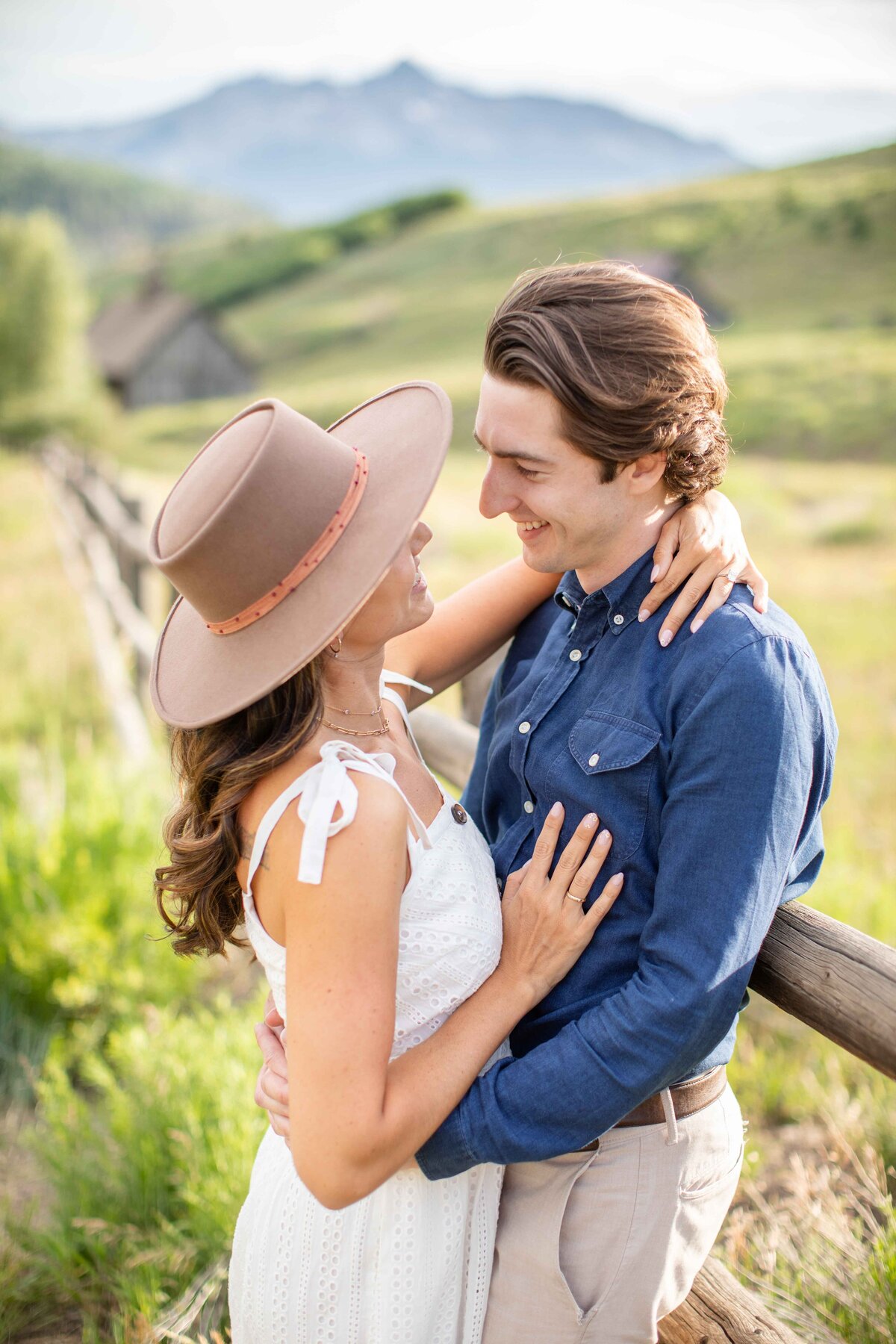 telluride engagement photographer | Lisa Marie Wright Photography