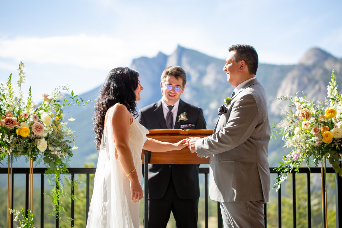 Black-Canyon-Inn-The-Boulders-Estes-Park-Wedding-25