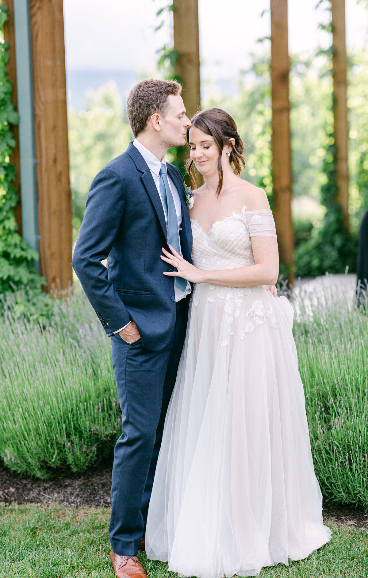 Portland OR Wedding Photographer Chantal Sokhorn Photography The Orchards Hoodriver OR-900