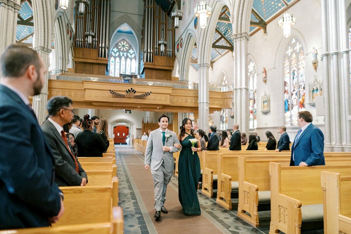 W10-Wedding-St-Michaels-Cathedral-Basilica-Jennifer-and-Anthony-2024-10-19-2500px-1072