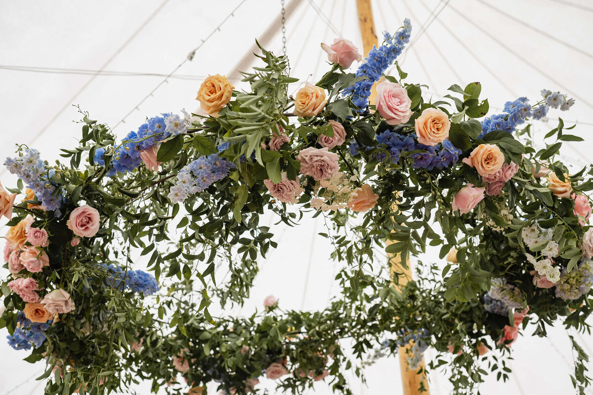 22-At-Home-Classic-Tented-Wedding-Cape-Cod-Wedding-Planner-Mary-Thornton-Events