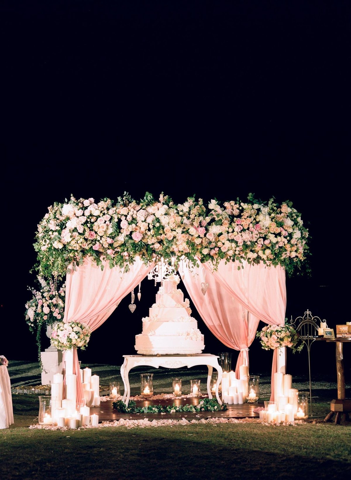 Royal Wedding cake at cala di volpe sardegna