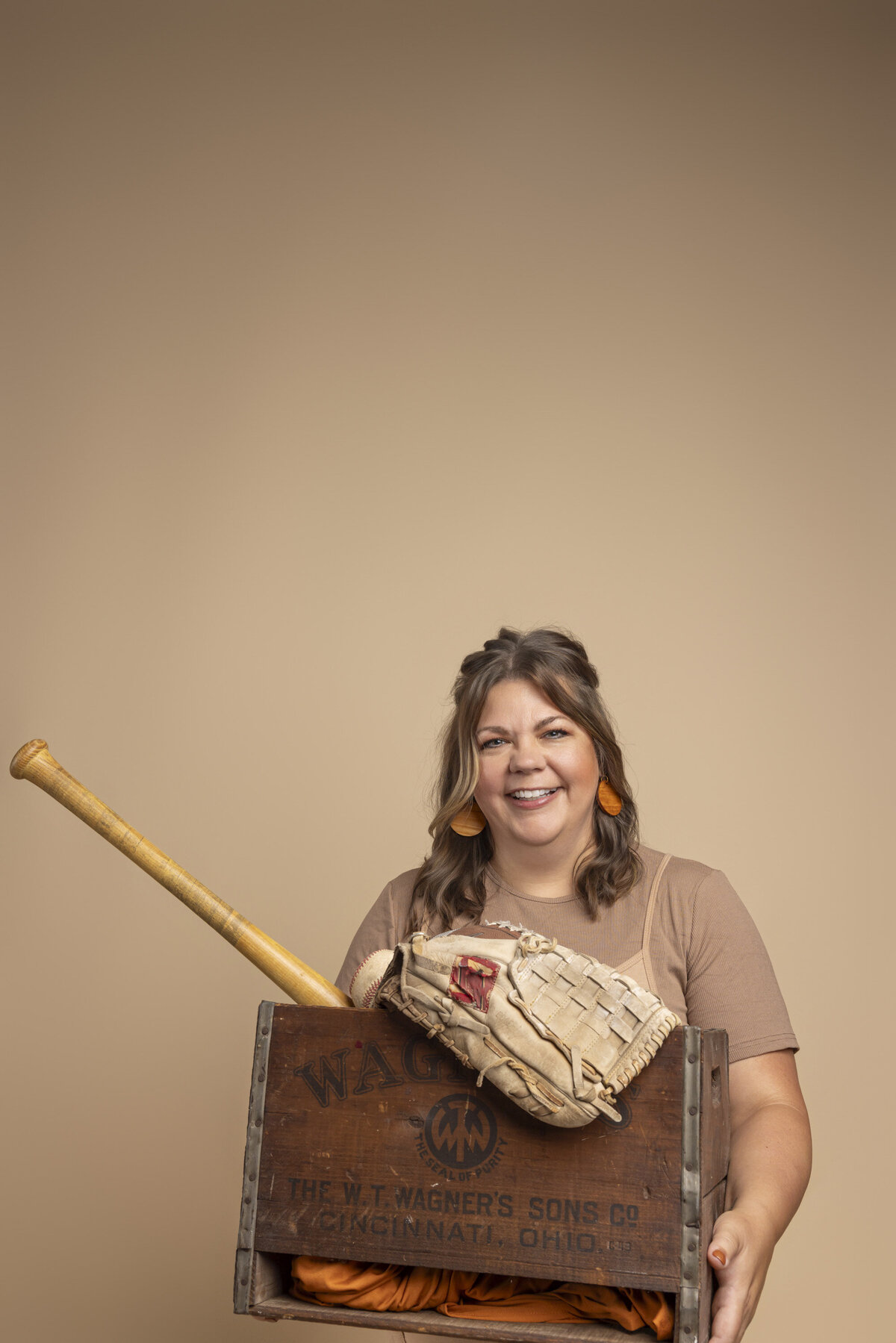 Sawdust-and-stain-nky-personal-branding-Jennifer Blackburn-your-brand-compass-2764