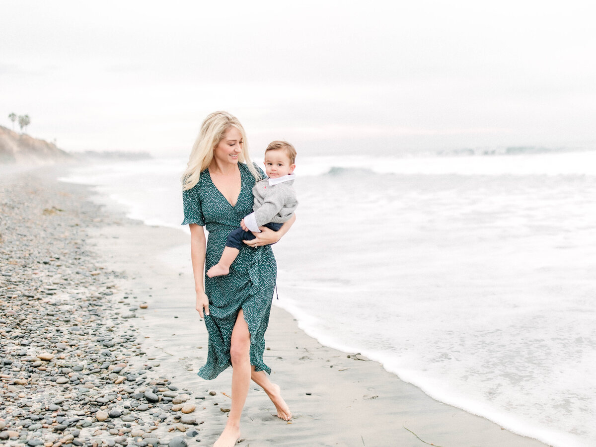 San-Diego-Family-Photographer-Babsie-Baby-Photography-Beach-Session-Mommy-Son-01