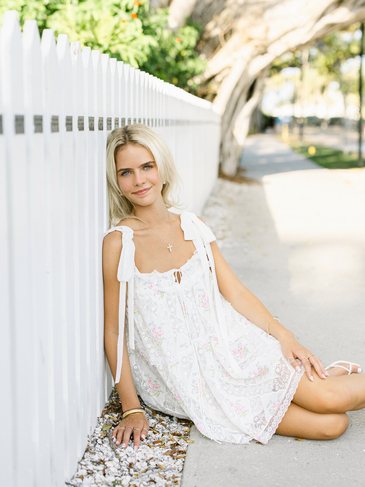 Senior Photographer Outdoors46