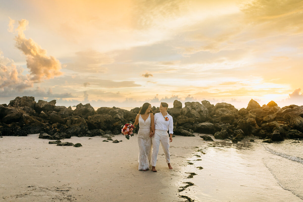 amber-mcwhorter-photo-clearwater-beach-elopement-chantilly-chic-celebrations-5