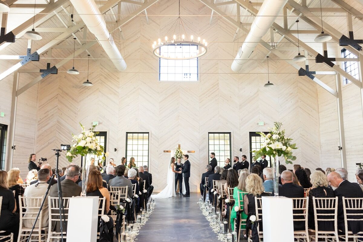 Wedding-at-Board-and-Batten-Lexington-North-Carolina-0514