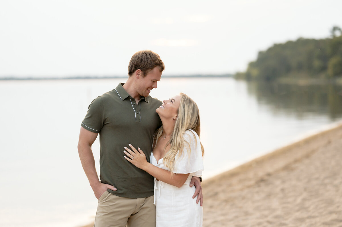 Bemidji Engagement Session Lake Bemidji State Park-34