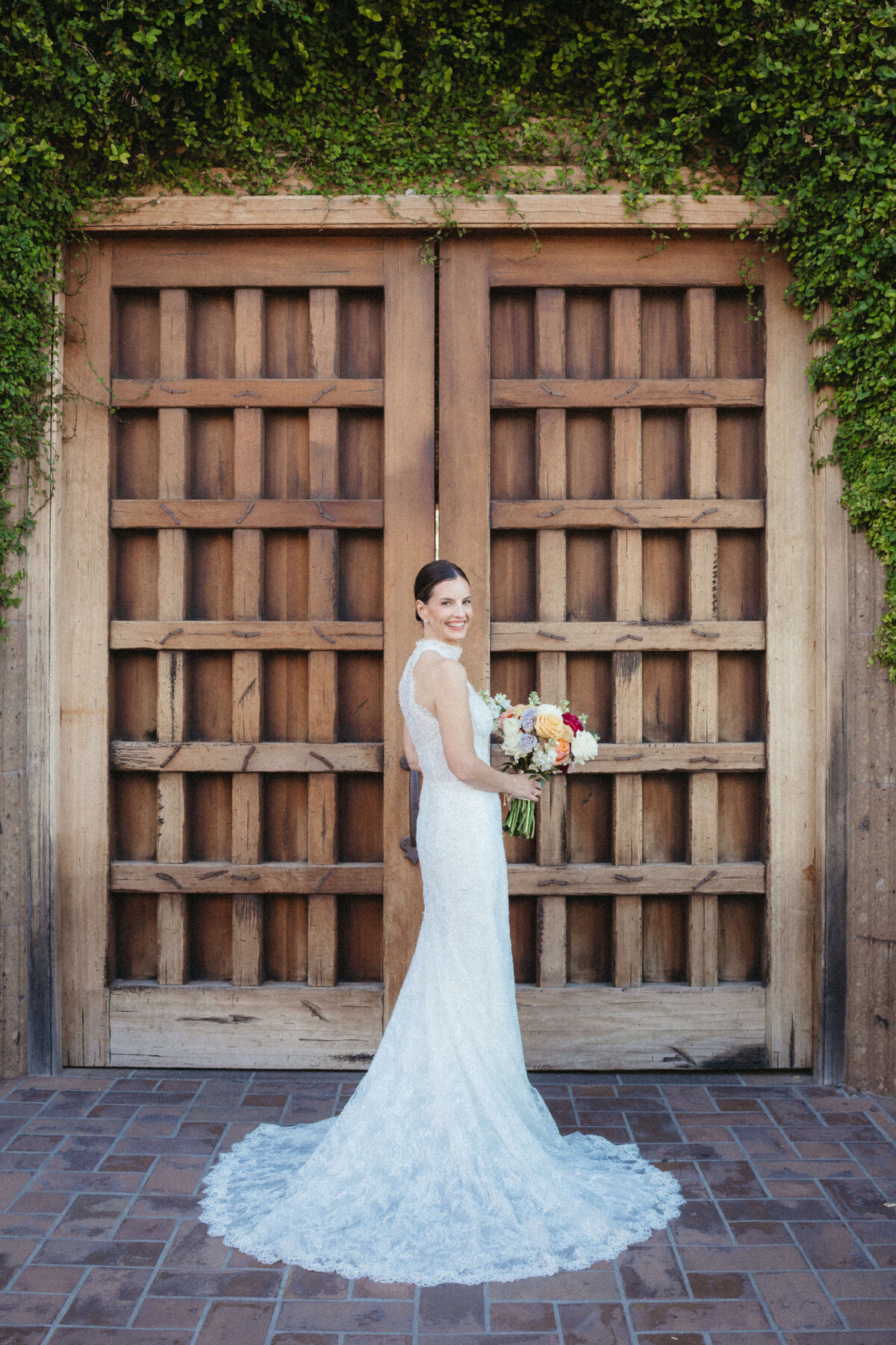 Sarah & Steven Wedding Sneak Peeks-22