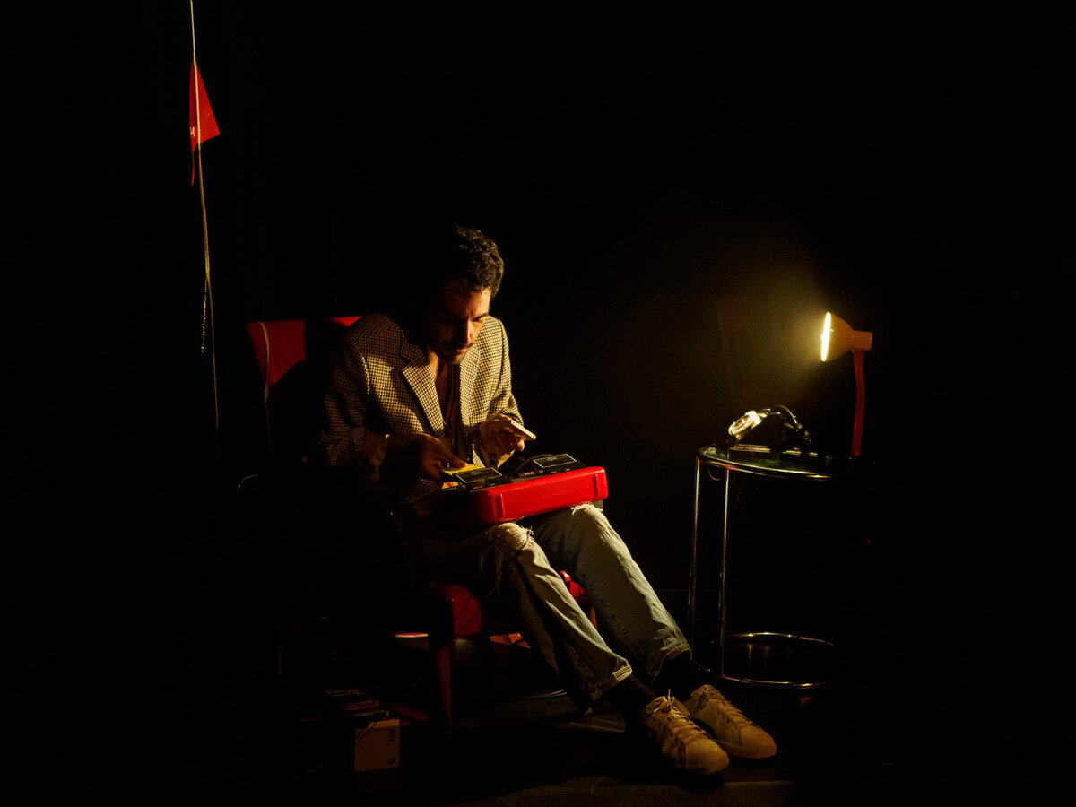 GP Ce soir j'ai de la fièvre et toi tu meurs de froid ©Marie Charbonnier_C020003