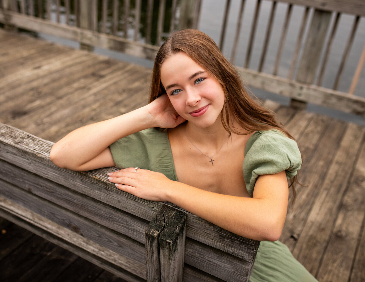 Brighton-michigan-senior-portrait-photographer-anadalai-photography