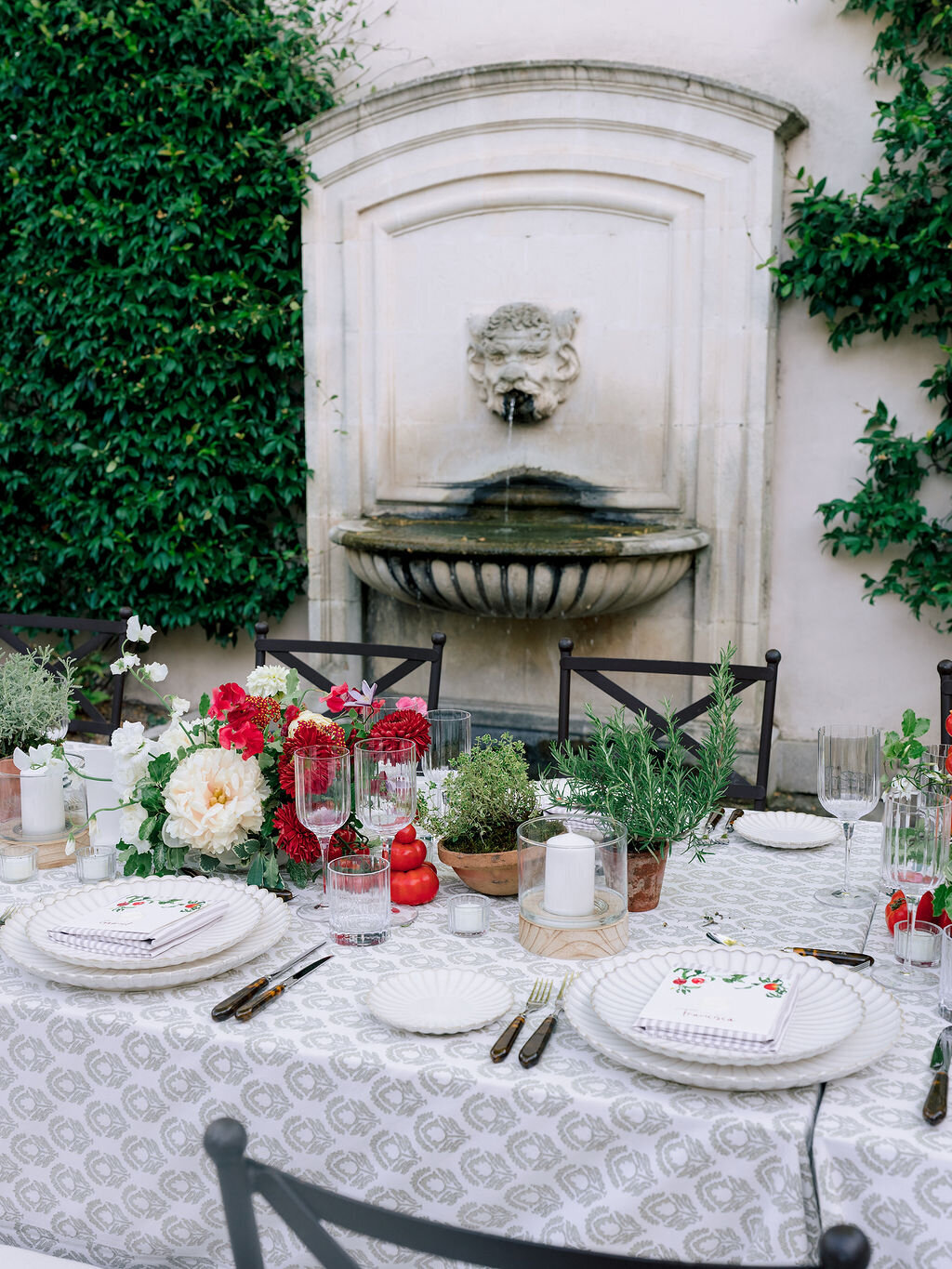 Chateau-de-Tourreau-wedding-Floraison12