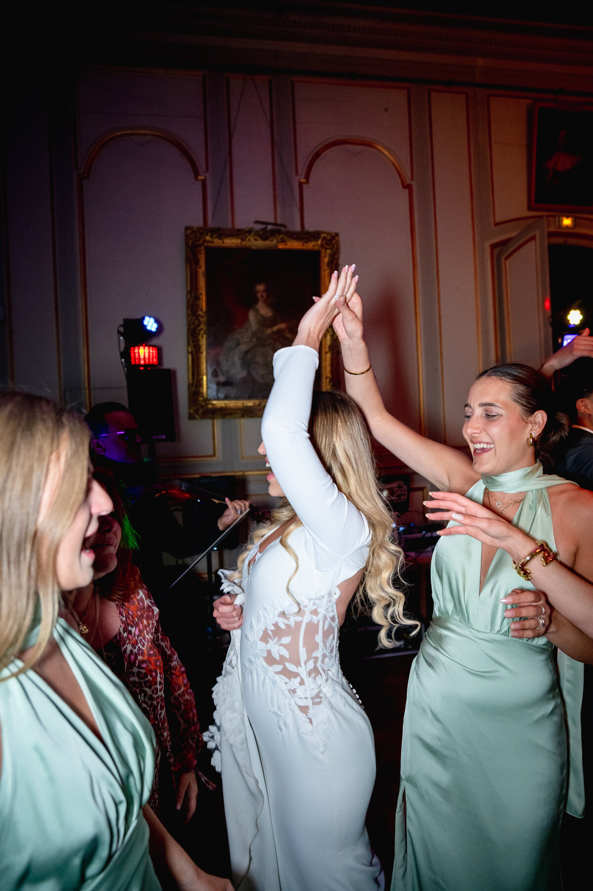Mariage château de Champlâtreux Paris Photographe soirée danses
