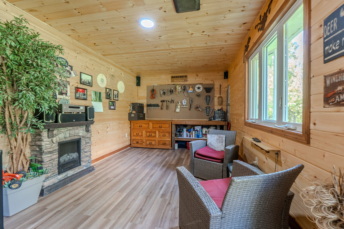 MOT01650-HDR