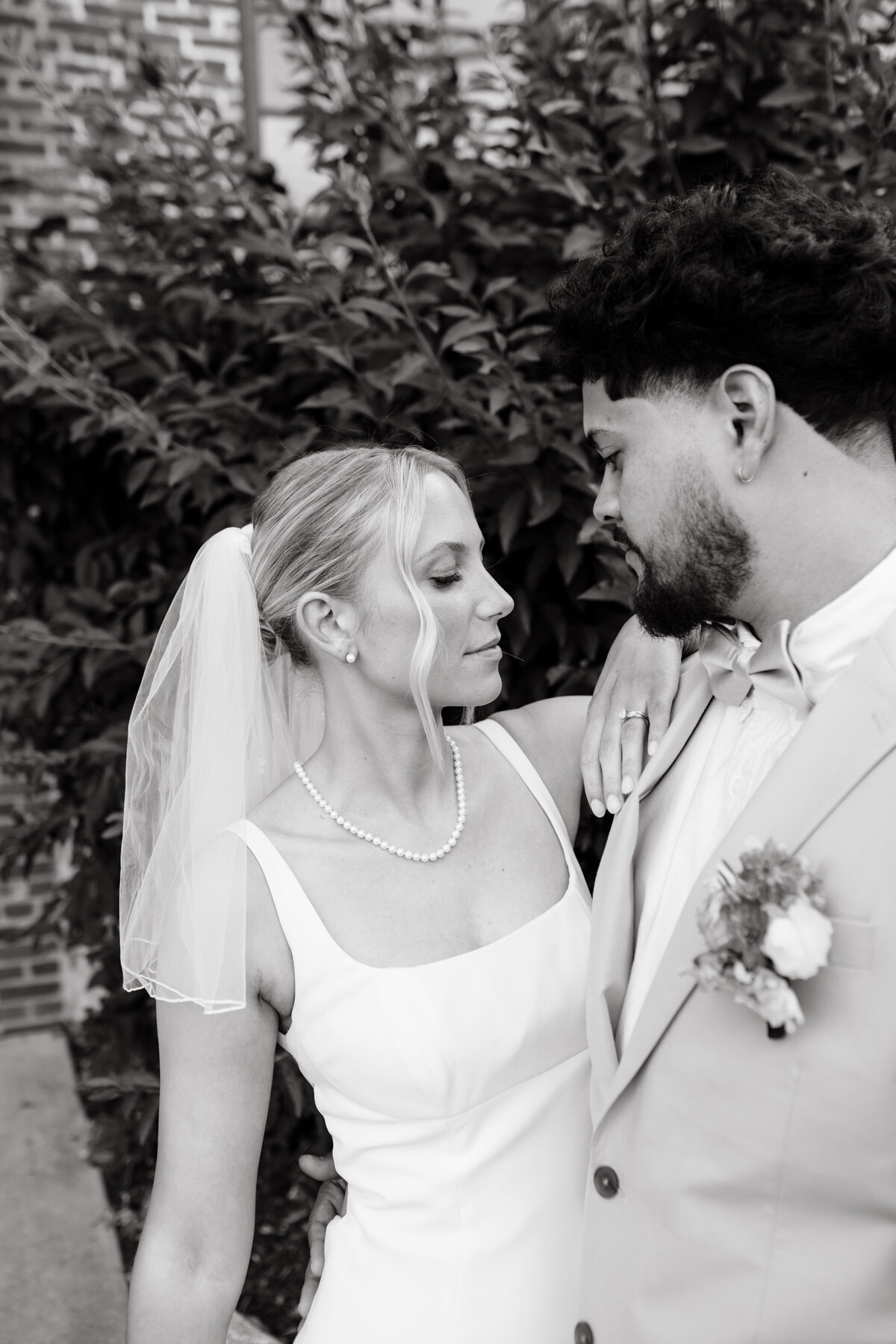 newlyweds-015A1190-2