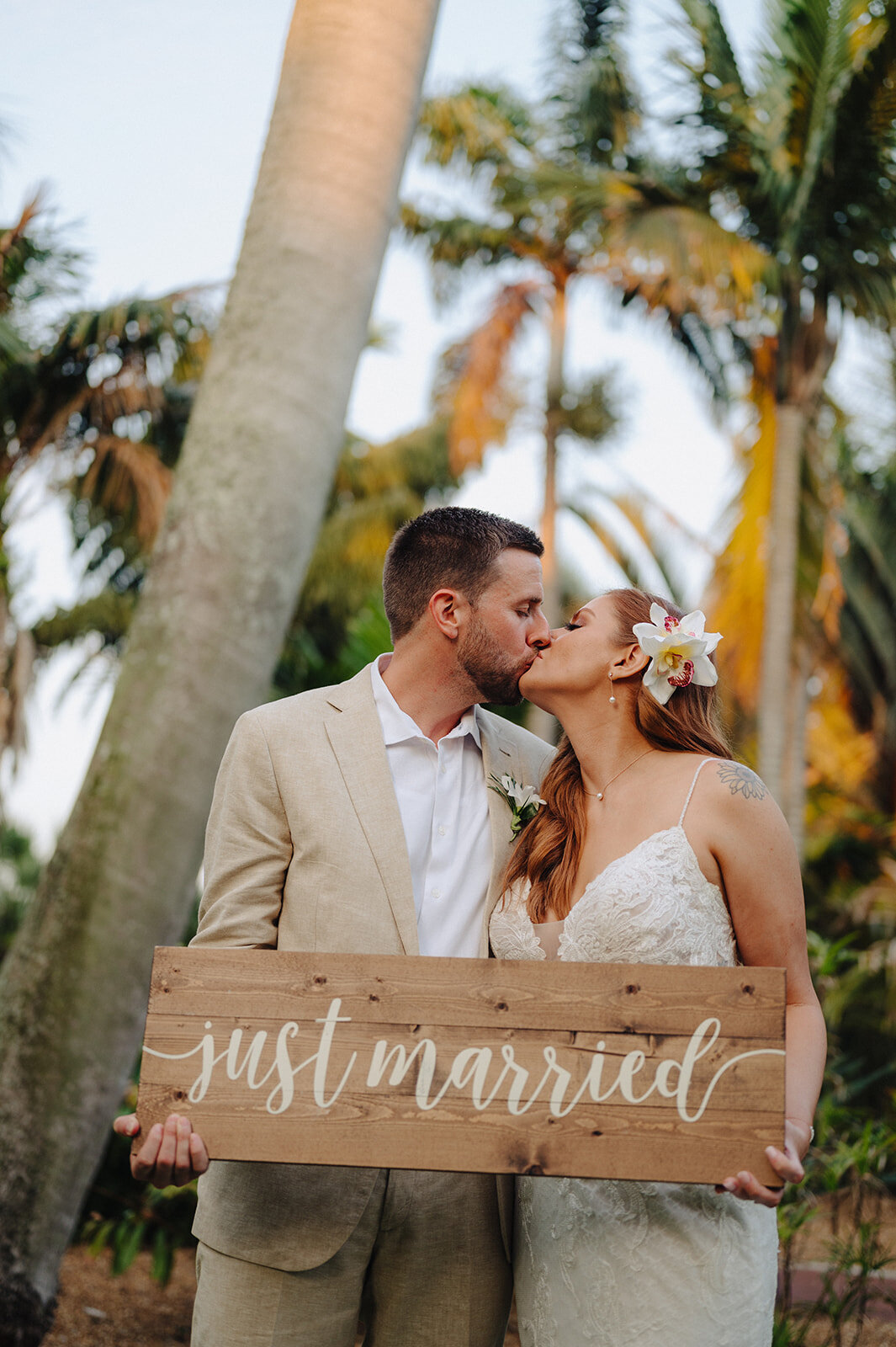 mcneile-photographer-best-places-to-elope-gizella-kopsick-park-chantilly-chic-celebrations-11