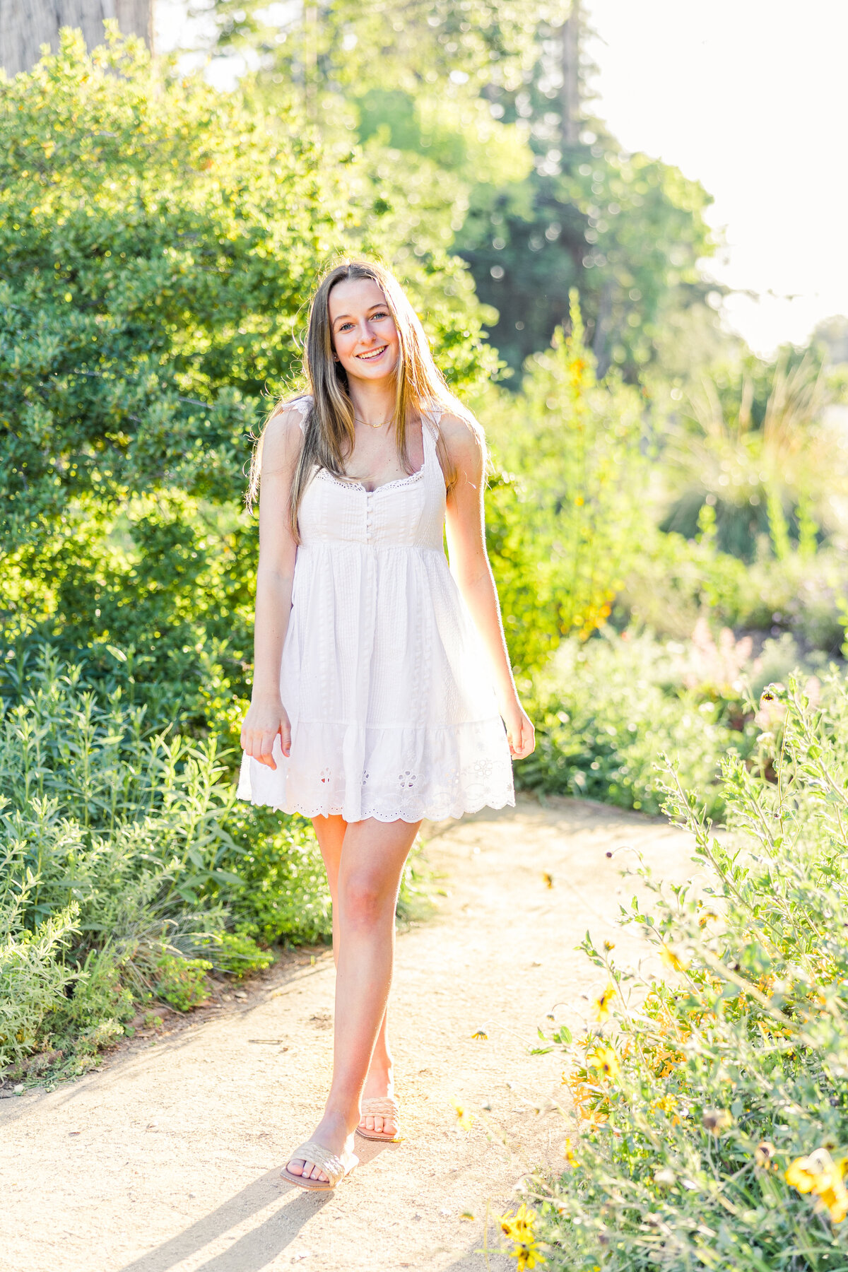 Corinne Senior Photos 2023 - Hailey June Photography-8