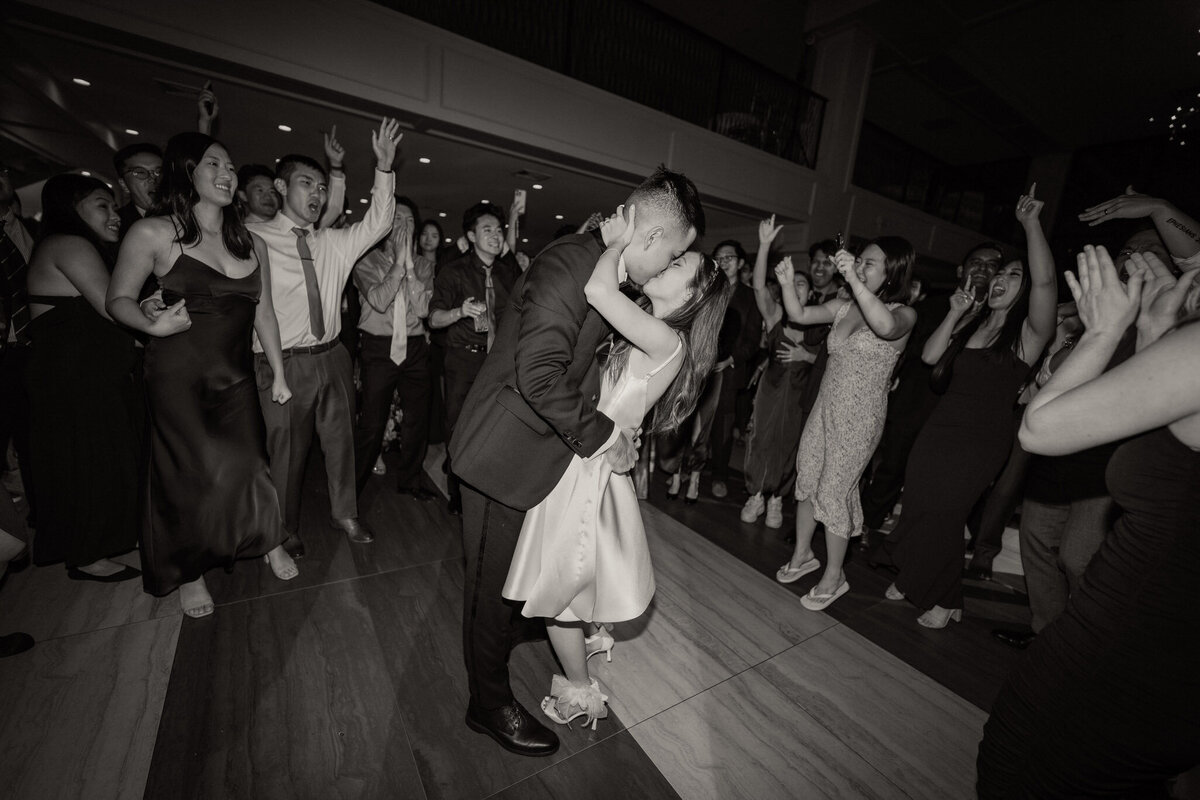 240804-Gloria&Andy-HudsonHouse-Wedding-JerseyCity-NJ-Previews-Web-185