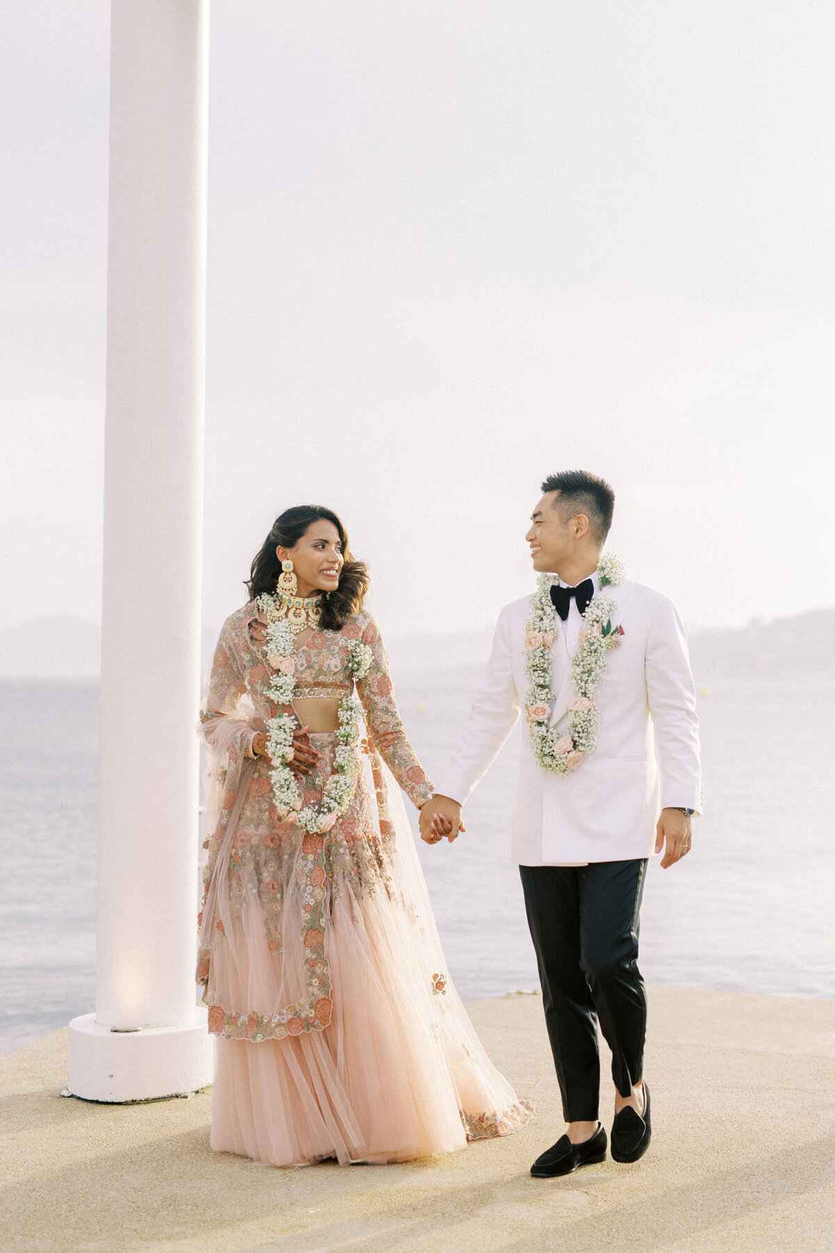 Maïlys Fortune Photography Husband Wife Wedding Weddings Photography France Switzerland Italy Timeless Dreamy Imagery Bilingual French English Destination Weddings Destination Wedding Provence French Riviera Paris Lake Como Tuscany69
