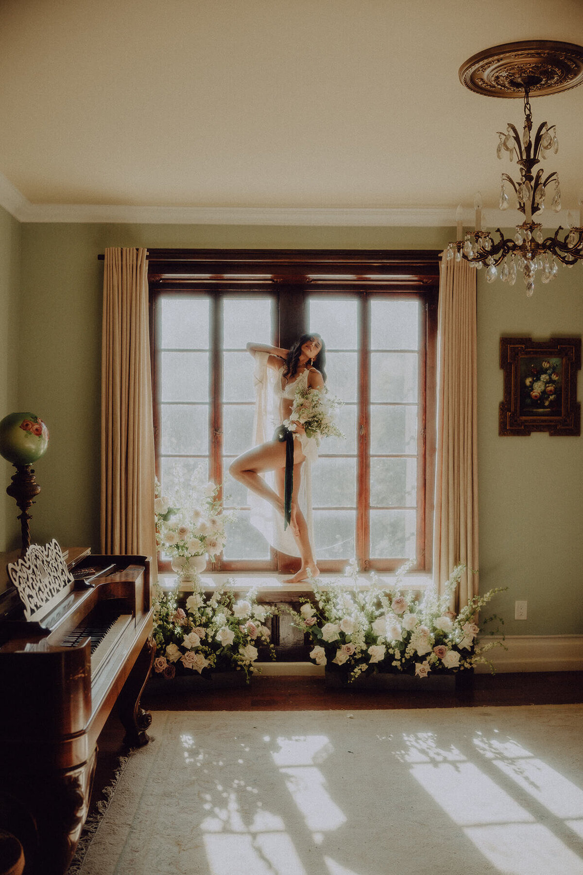 Elliston Vineyards Wedding Boudoir (17)