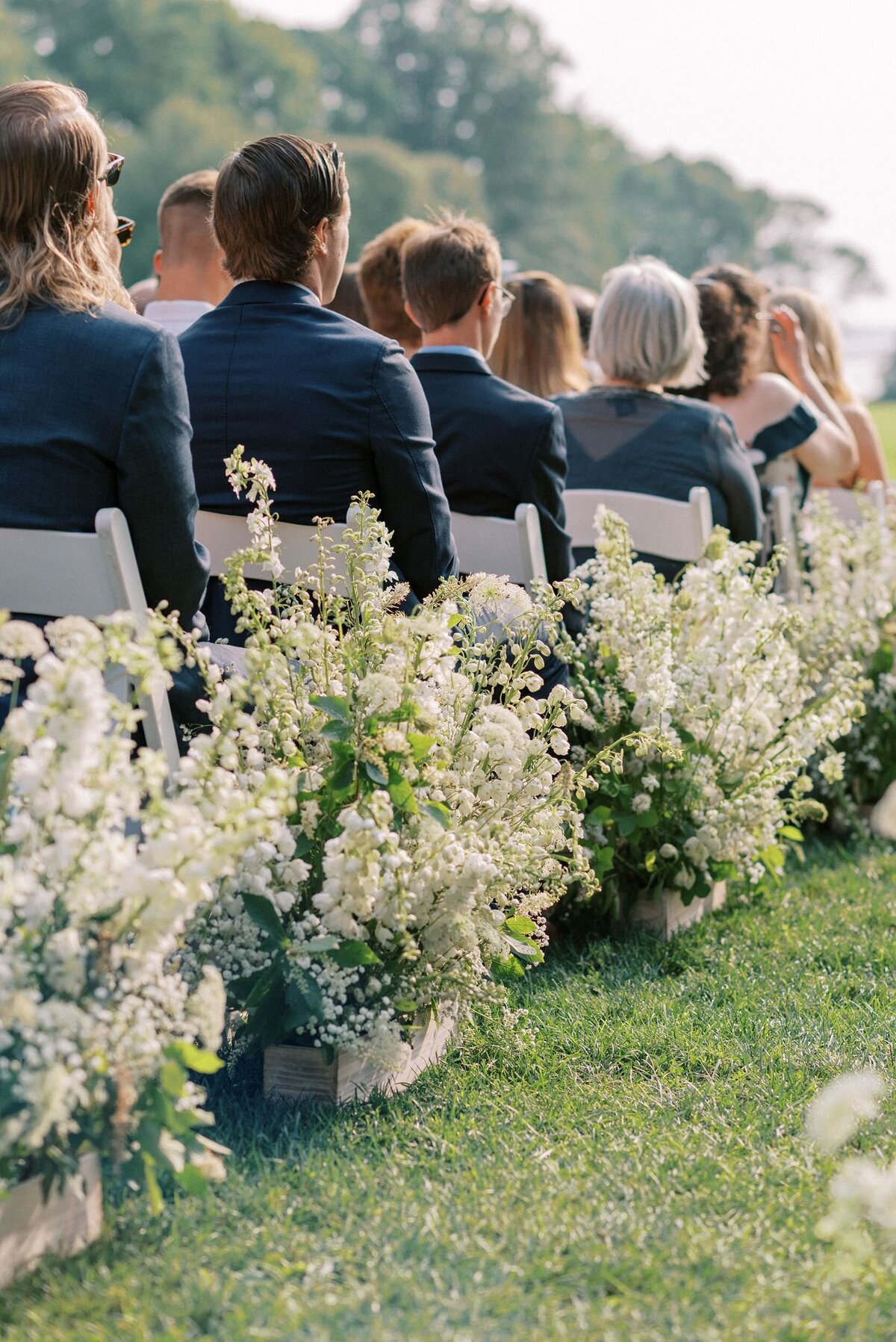 Caitlin-Chris-Blithewold-Mansion-Wedding-24