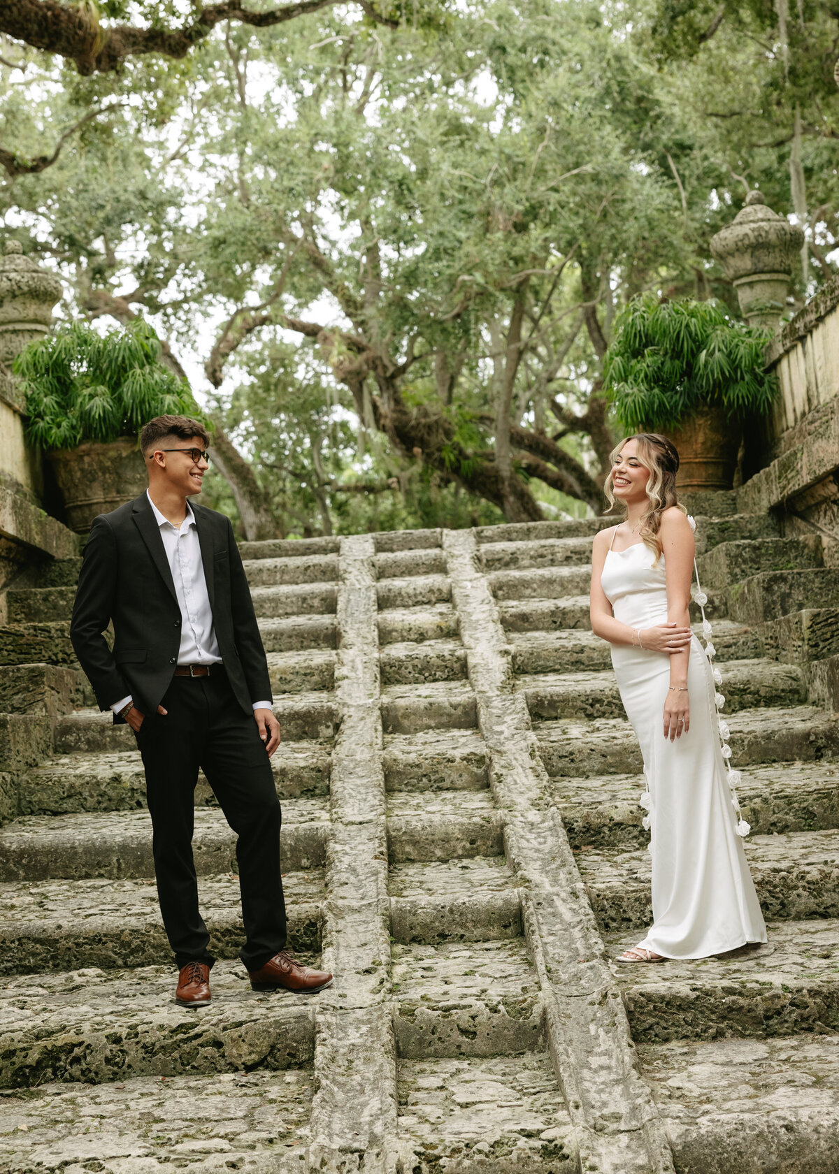 Hannah and Kevin_Romantic Engagement session_Vizacaya Muesum- Valetography-3