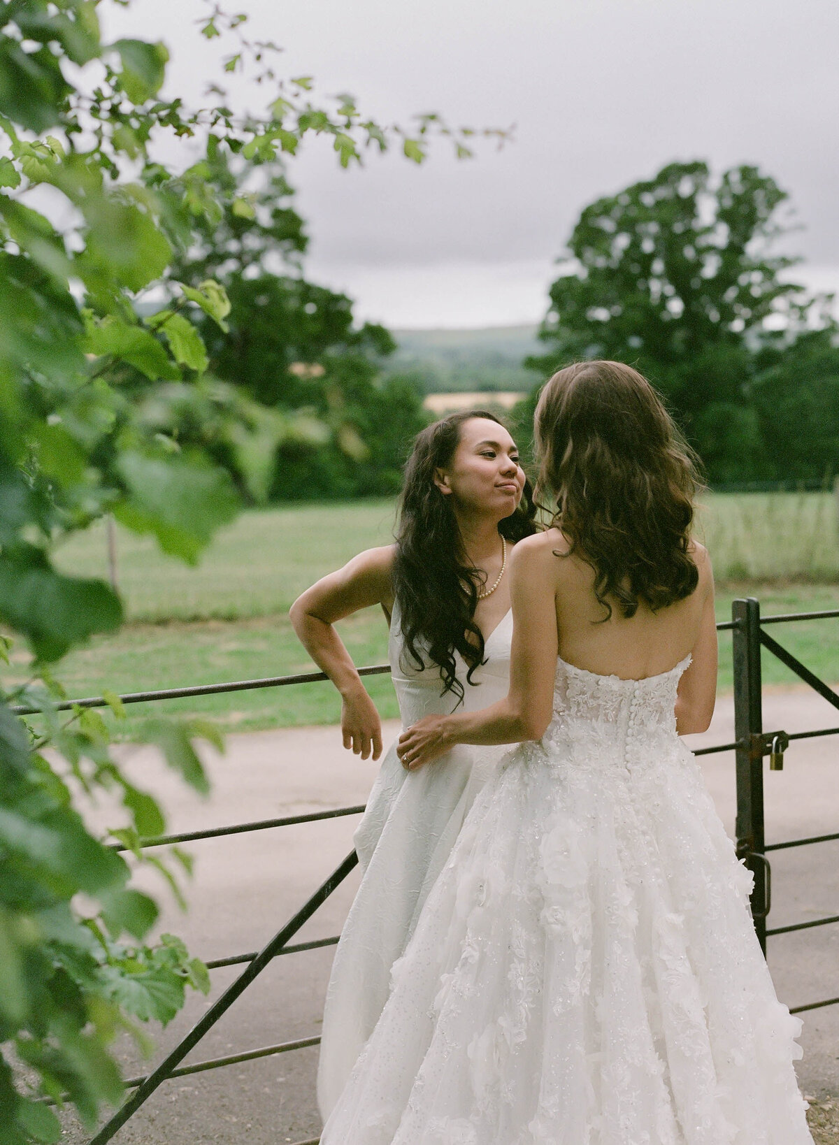 cotswolds-film-wedding-photographer-destination155