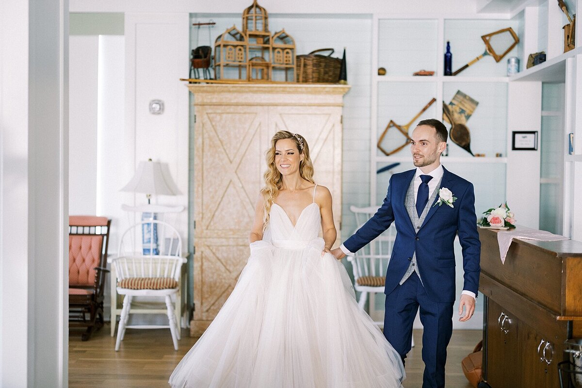 Shonagh+Thomas-Archer_DisneyFairytaleWedding_CasieMariePhotography-586