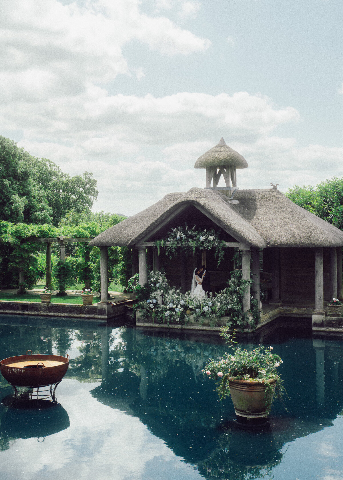 37. euridge-manor-wedding-photography-luxury-cinematic-uk-28
