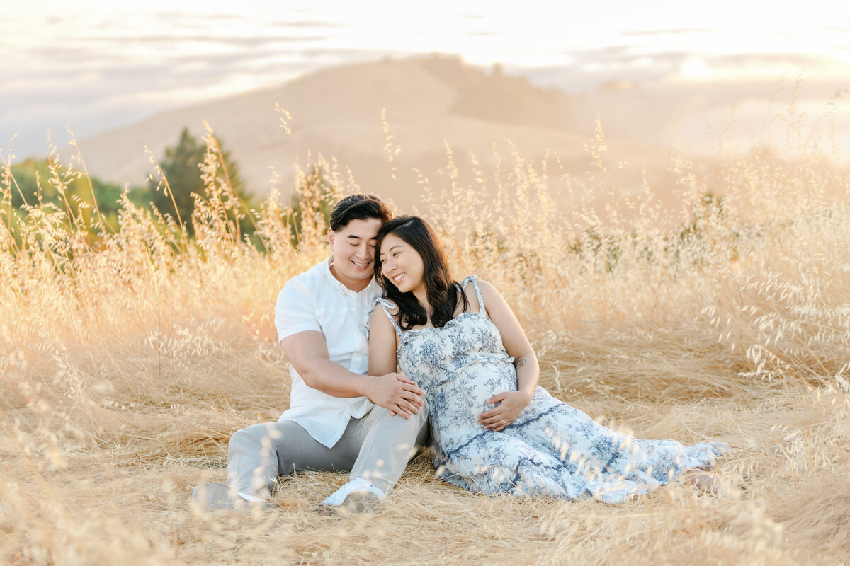 Rolling-Hills-Maternity-Session