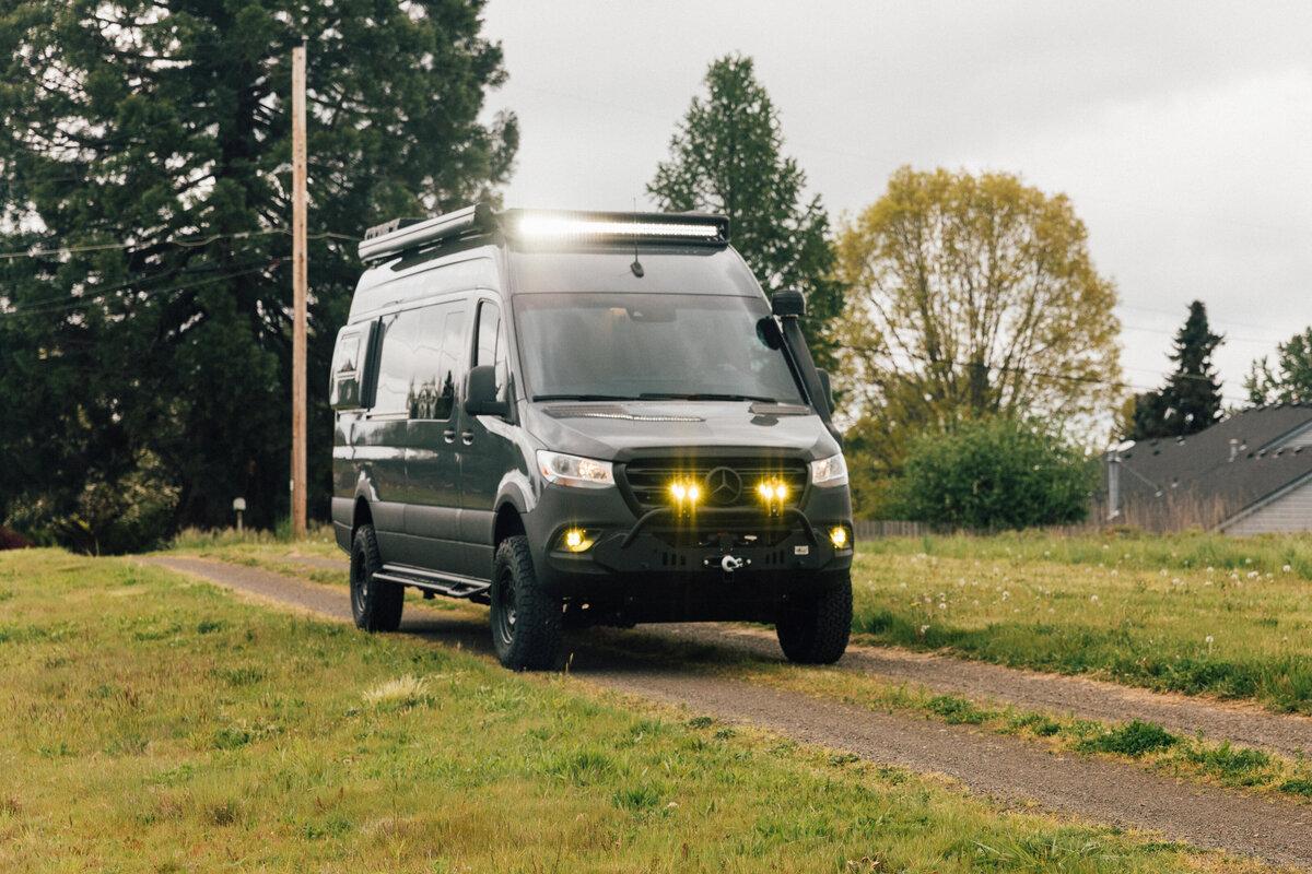 1_Cosmos_BenchmarkVehicles2
