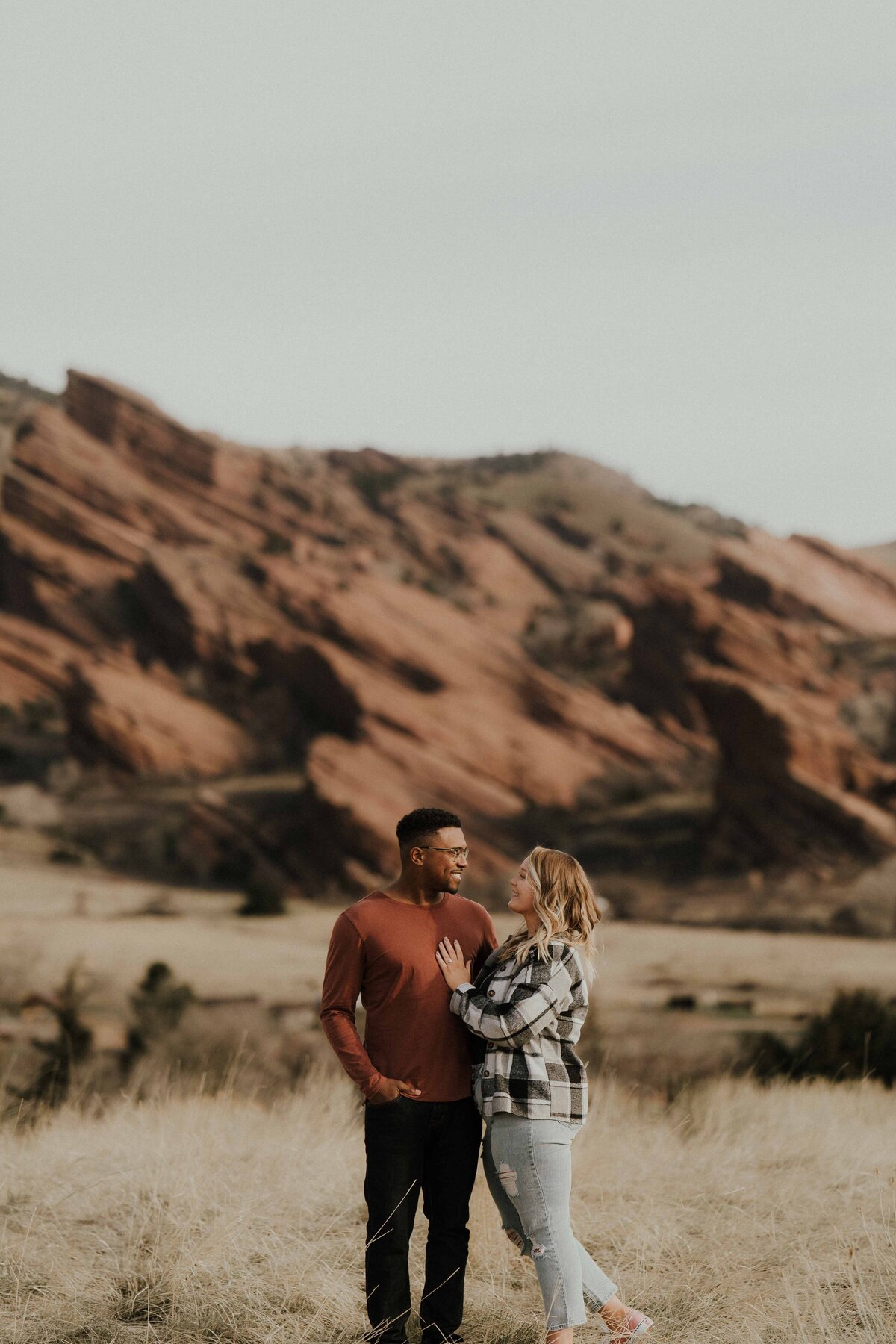 andres-molina-YeS6wwYclBE-unsplash