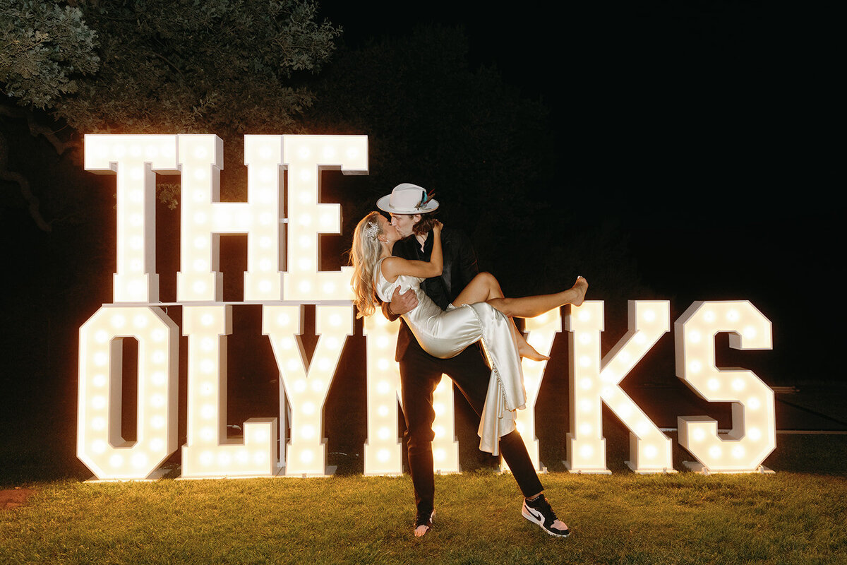 Weddings_by_Susan_Dunne_celebrity_event_Planner_Sunstone_Wedding_Planner_Kelly_Olynyk_NBA_Wedding9812