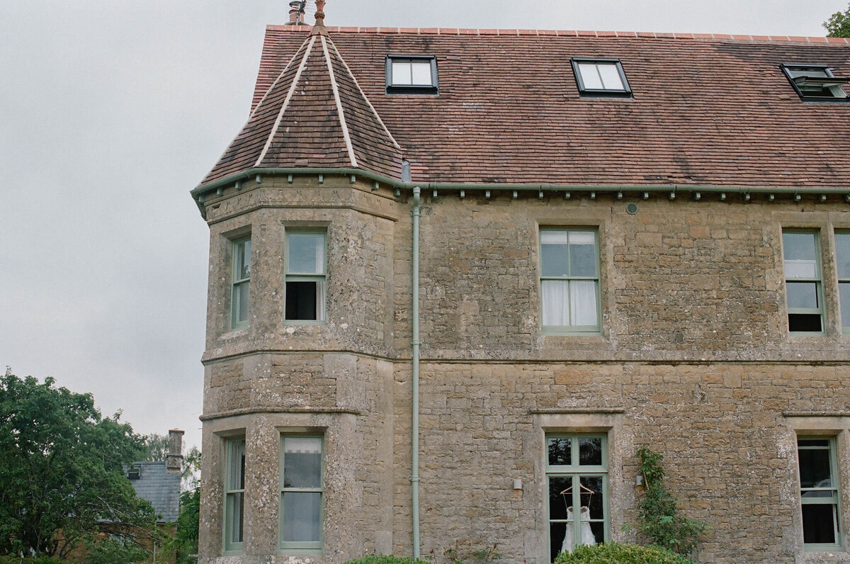 cotswolds-film-wedding-photographer-destination175
