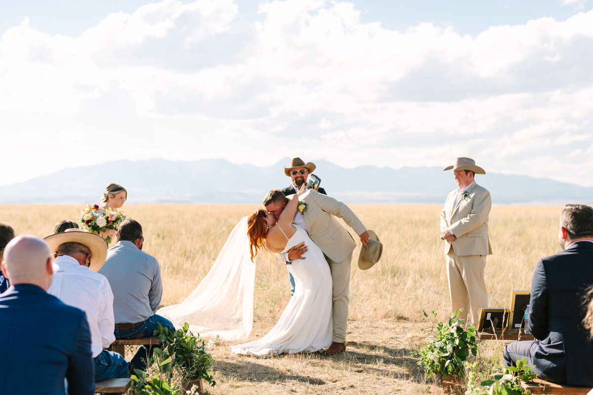 Montana Wedding Photographer - Ashley Dye- CassLee-9094