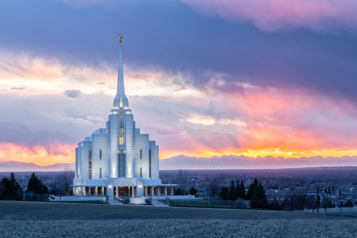 2020-04-10-75A2201-rexburg-idaho-temple