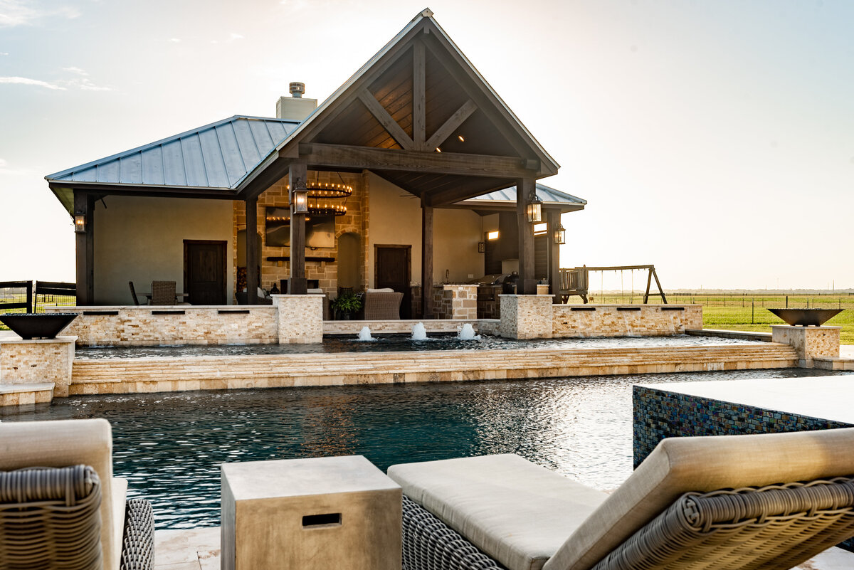414_Poolside Fortenberry-1942-HDR-12