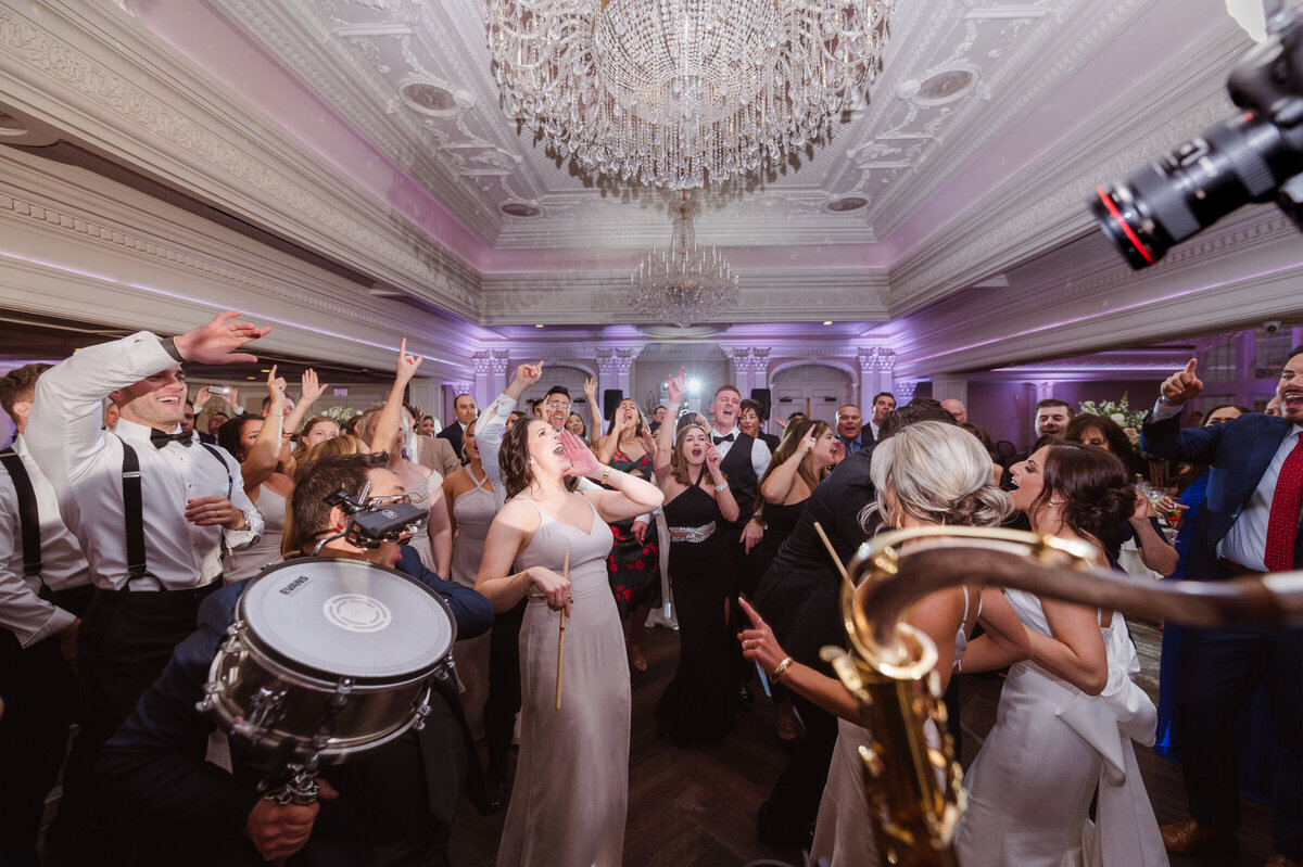 dance-floor-wedding-reception-photos-by-nj-photographer-suess-moments