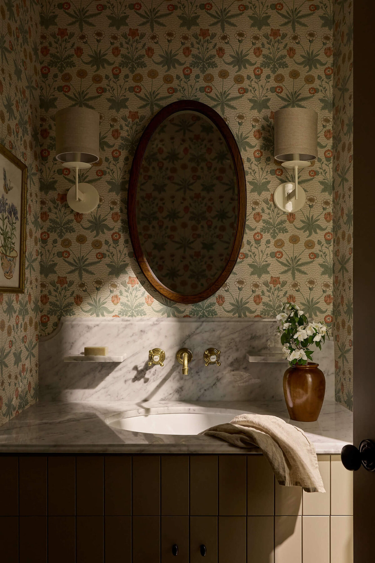 marble-powder-bath-william-morris-wallpaper-heirloom-home