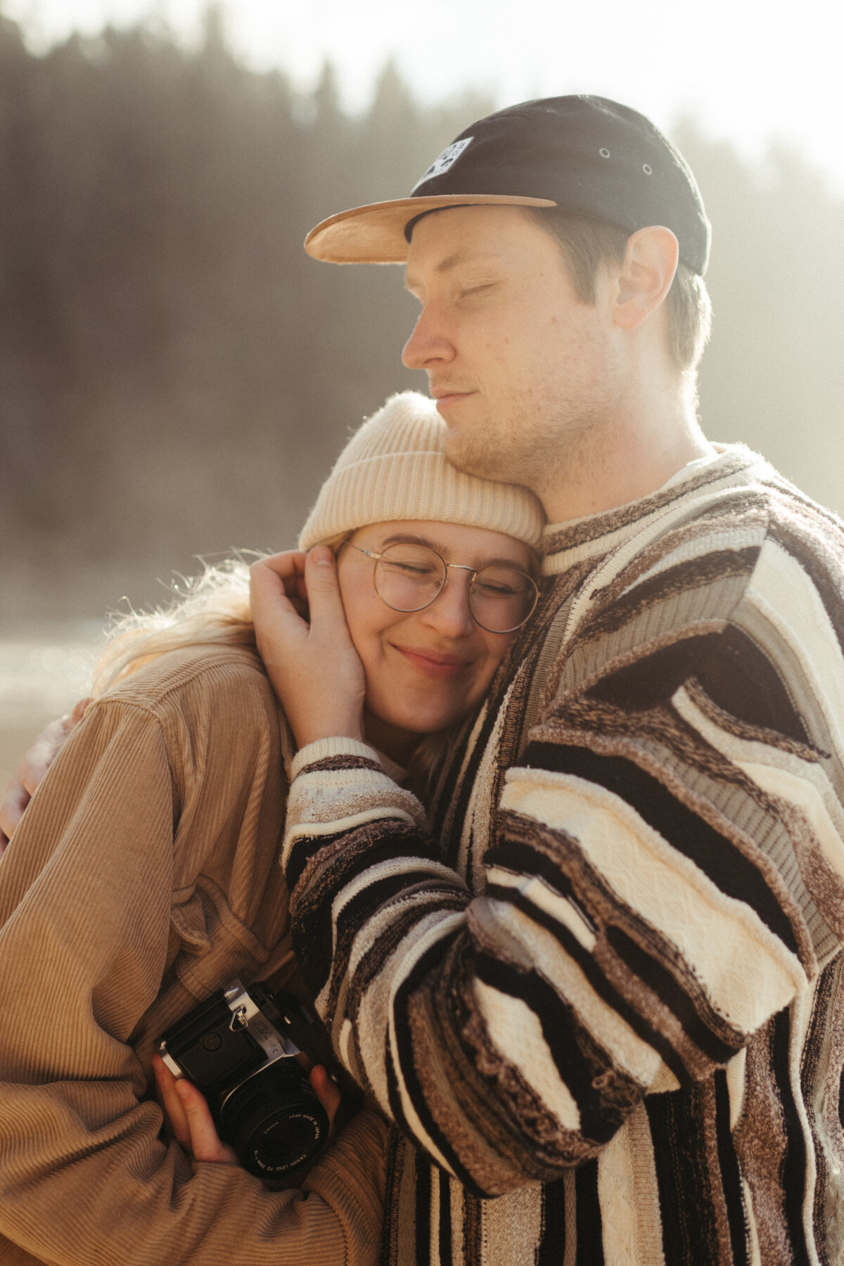 oregon-adventure-couple-shoot-2