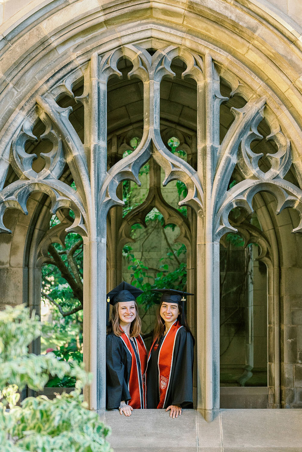 Best friends graduation photoshoot at the University of Chicago